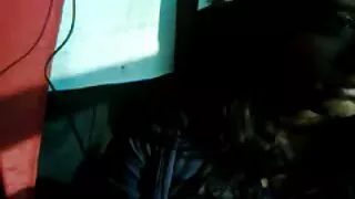 Le video porno giovani e vecchi amiche affiatate insieme succhiano un cazzo di formato lungo