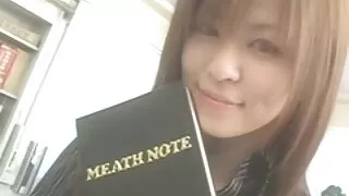 Quattro occhi cagna video porno di vecchietti scopa se stessa nel parco